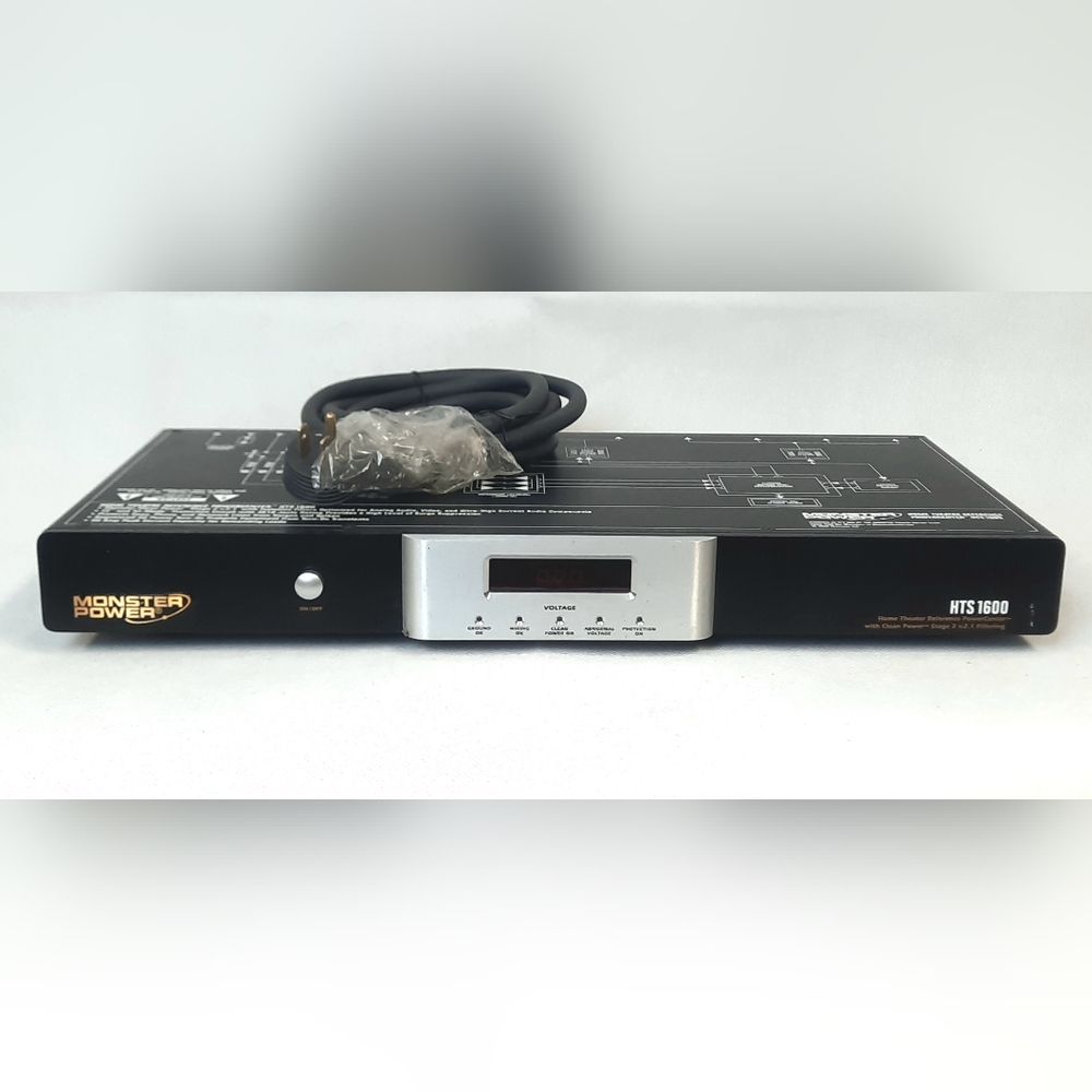MonsterPower HTS 1600 Power Center